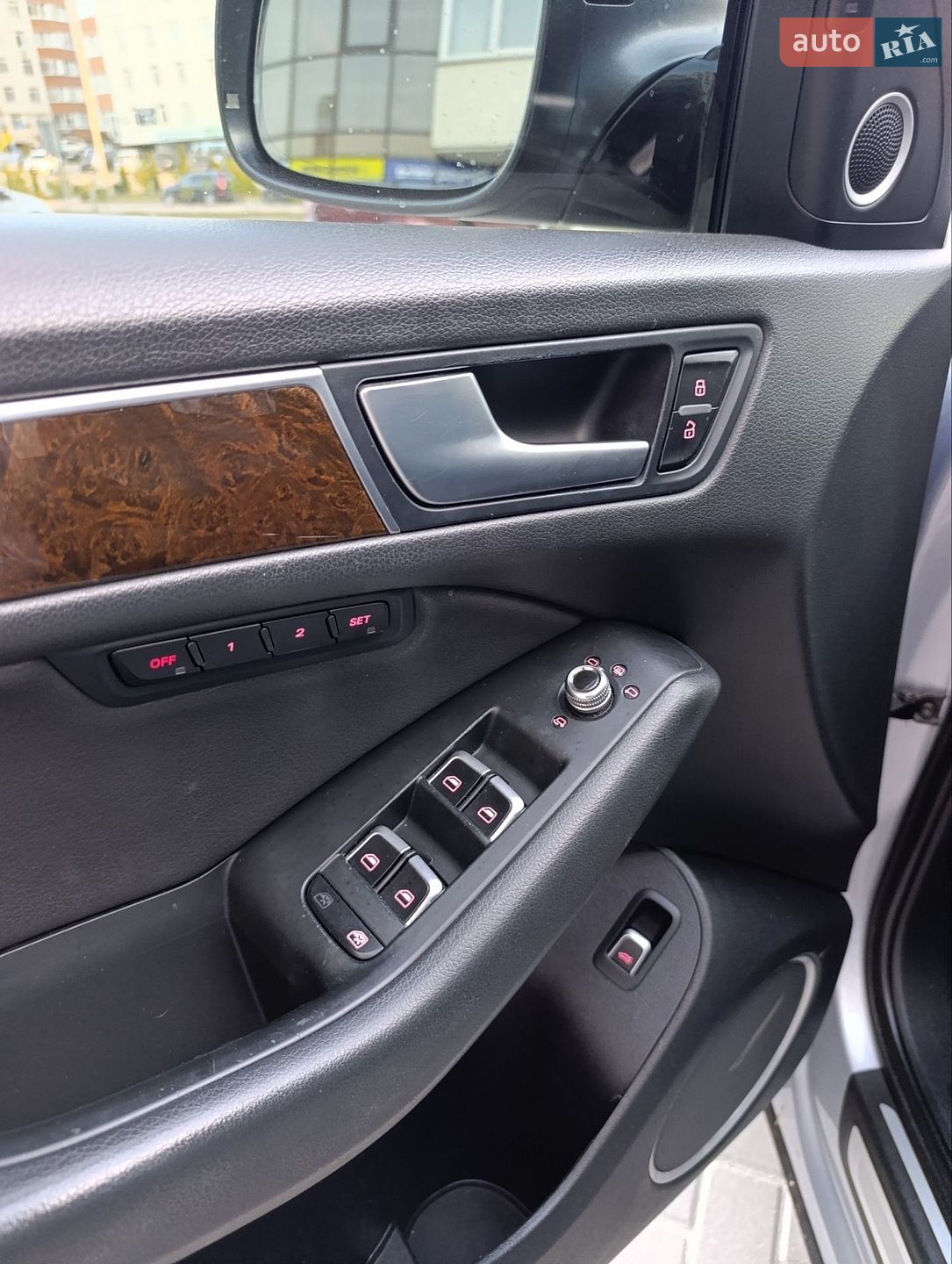 Audi Q5 2014 VIN WA1CMAFP1FA083432 фото оголошення 14 з 18
