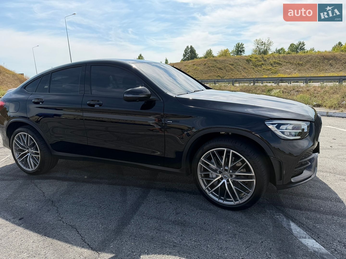 Mercedes-Benz GLC-Class Coupe 2023 VIN W1N0J6EB7PG168321 фото оголошення 9 з 23