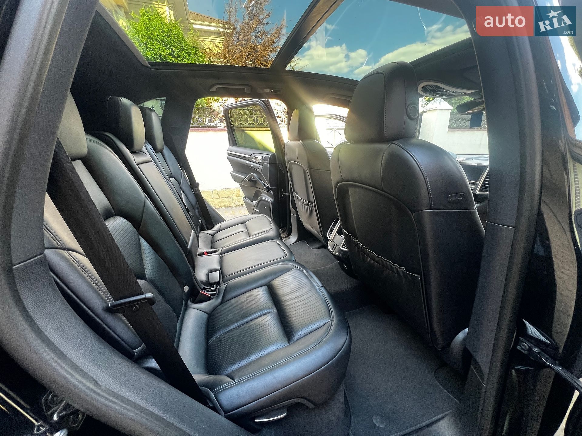 Porsche Cayenne 2015 VIN WP1AE2A20GLA59106 фото оголошення 21 з 31