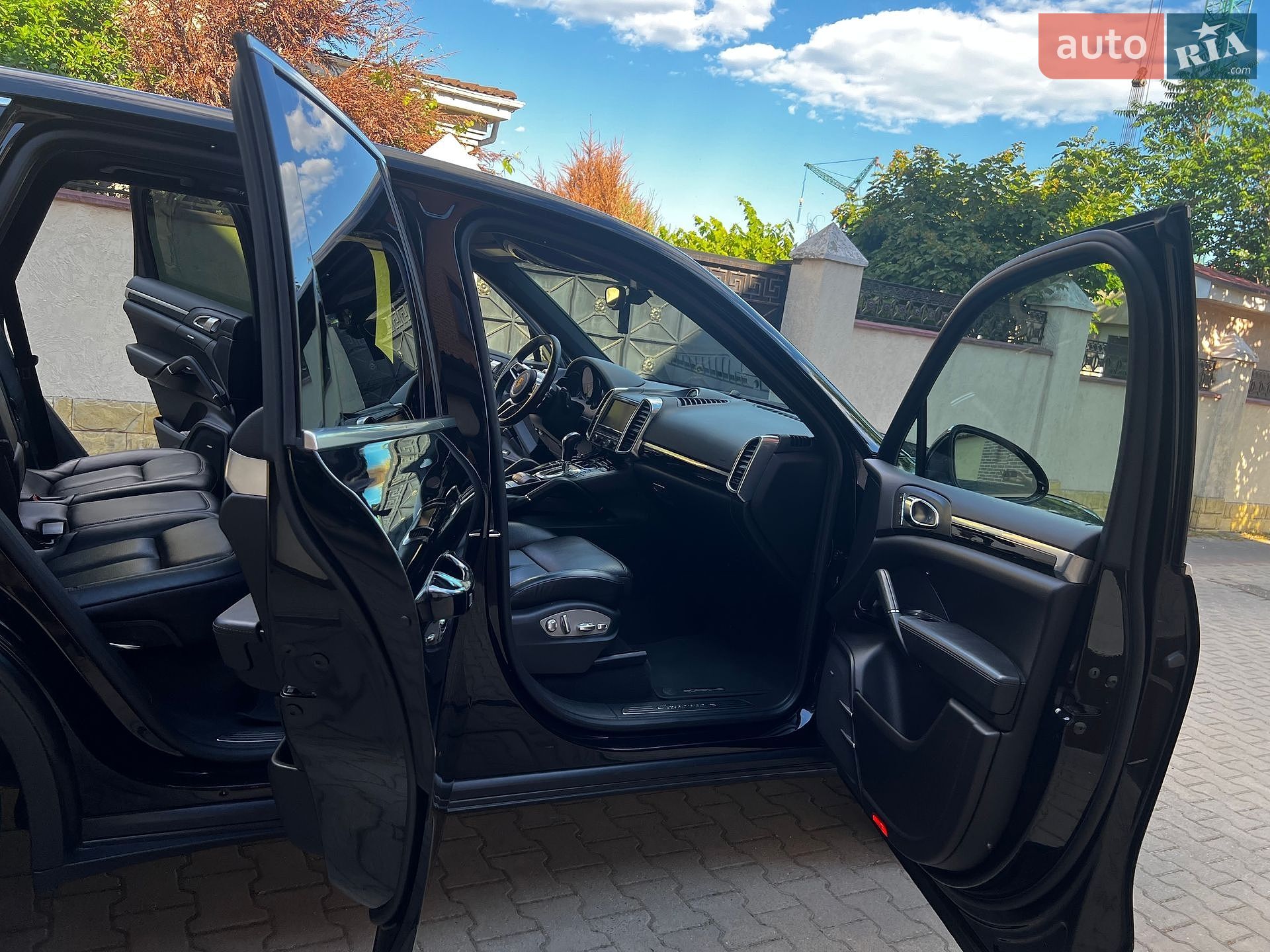 Porsche Cayenne 2015 VIN WP1AE2A20GLA59106 фото оголошення 23 з 31