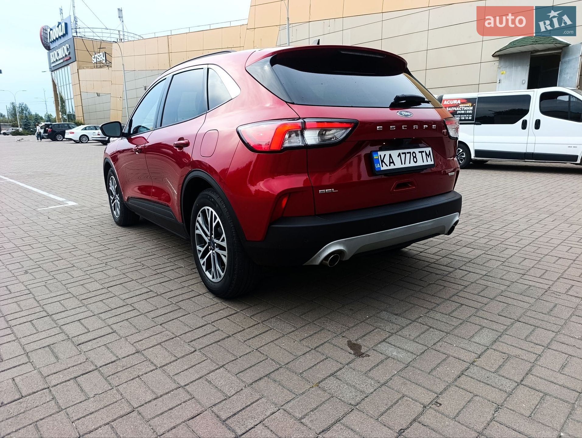 Ford Escape 2020 VIN 1FMCU0H60LUC22461 фото оголошення 8 з 35