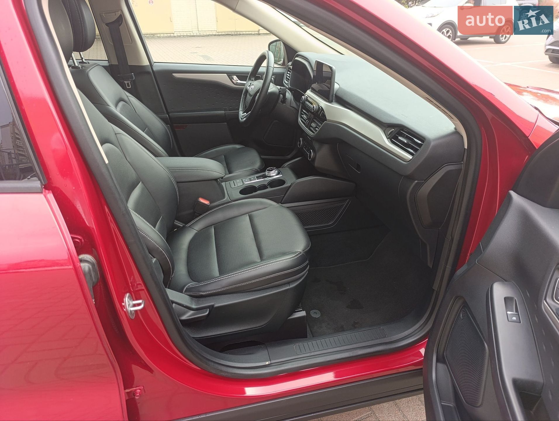 Ford Escape 2020 VIN 1FMCU0H60LUC22461 фото оголошення 11 з 35