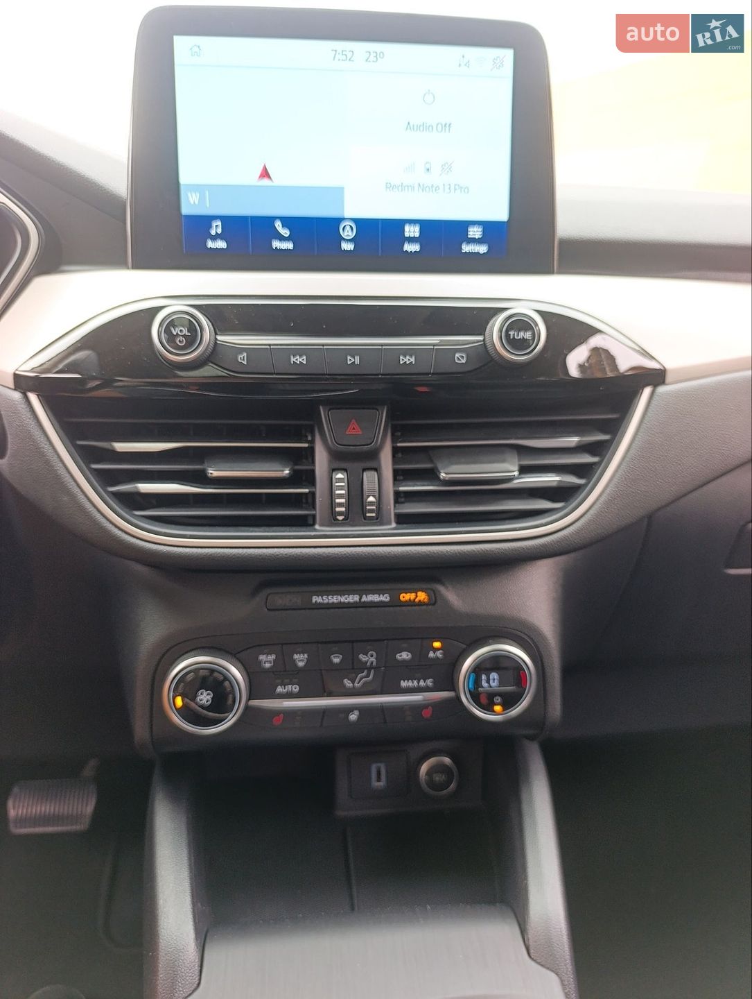Ford Escape 2020 VIN 1FMCU0H60LUC22461 фото оголошення 30 з 35