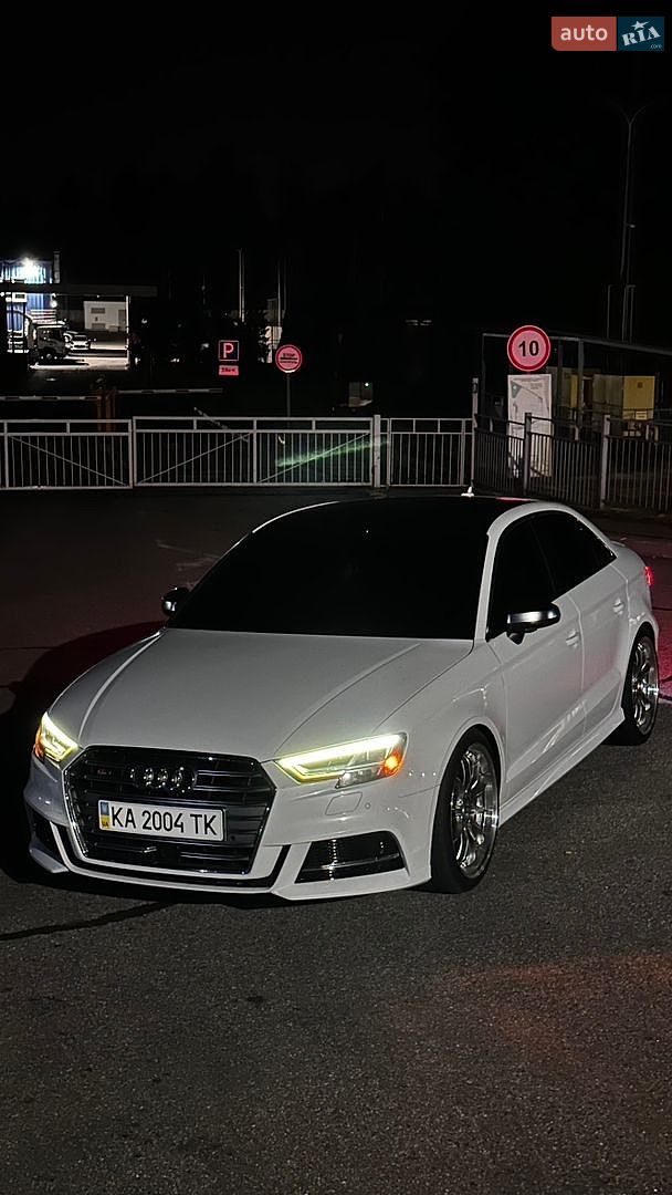 Audi S3 2016 VIN WAUB1GFFXH1012816 фото оголошення 4 з 42