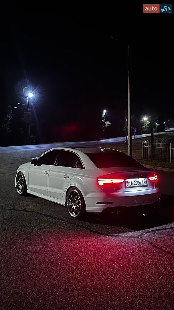 Audi S3 2016 VIN WAUB1GFFXH1012816 фото оголошення 6 з 42