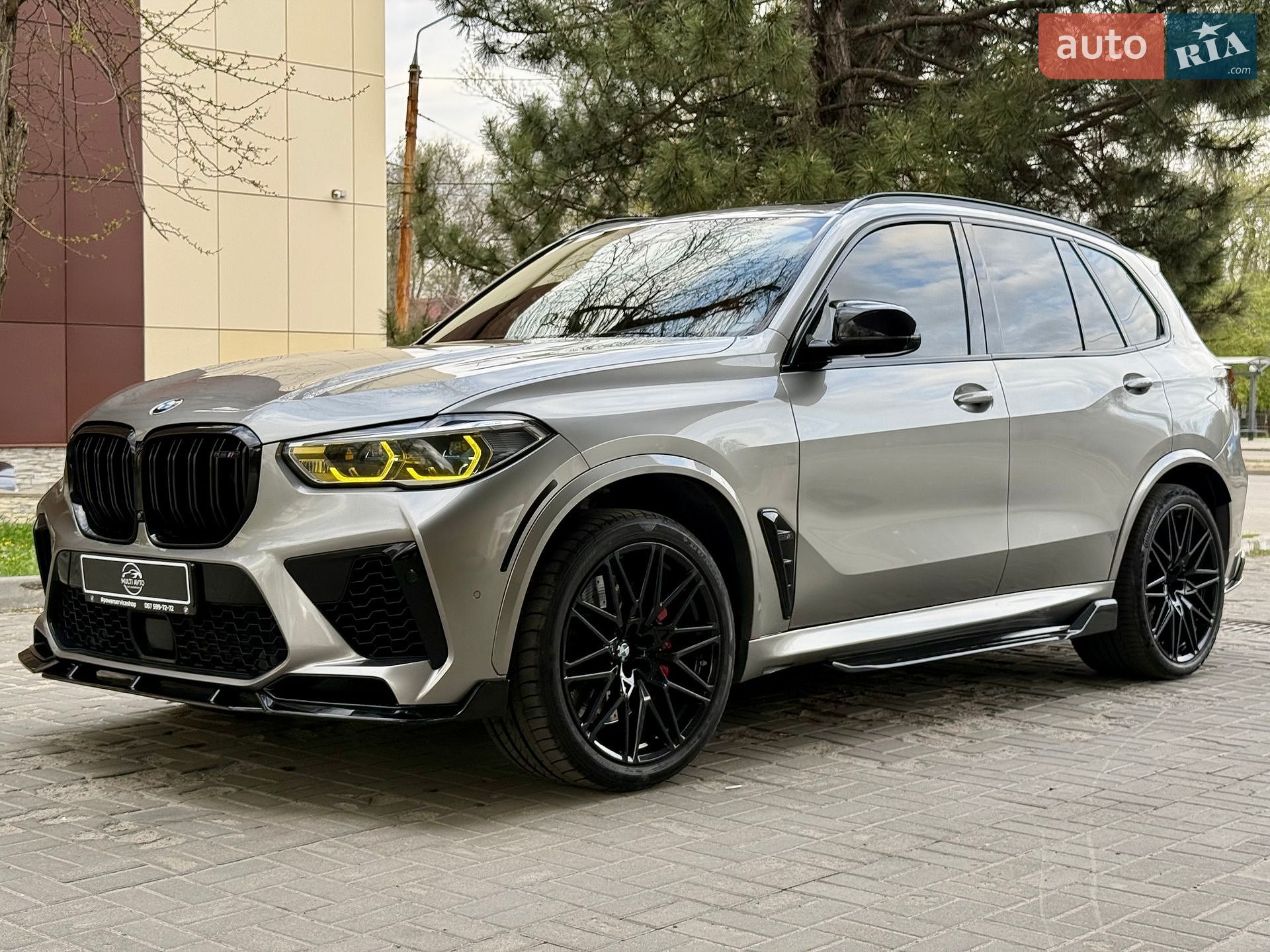 BMW X5 M 2021 VIN 5YMJU0C03M9G37982 фото оголошення 3 з 50