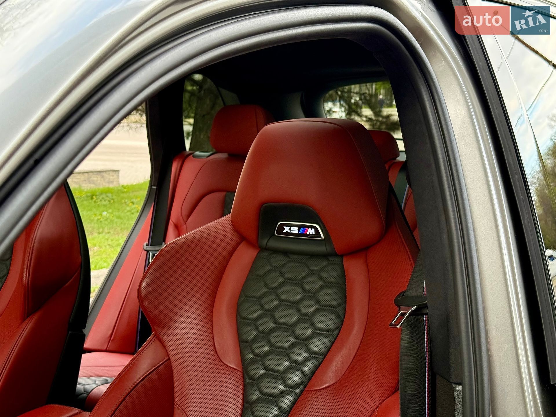 BMW X5 M 2021 VIN 5YMJU0C03M9G37982 фото оголошення 26 з 50