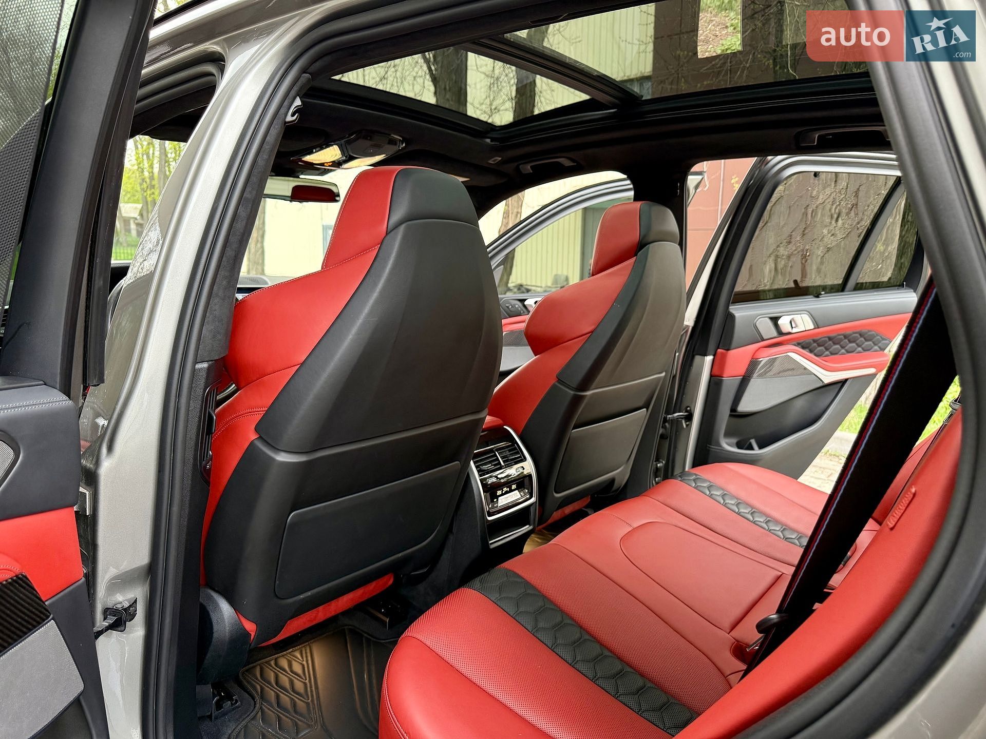 BMW X5 M 2021 VIN 5YMJU0C03M9G37982 фото оголошення 30 з 50