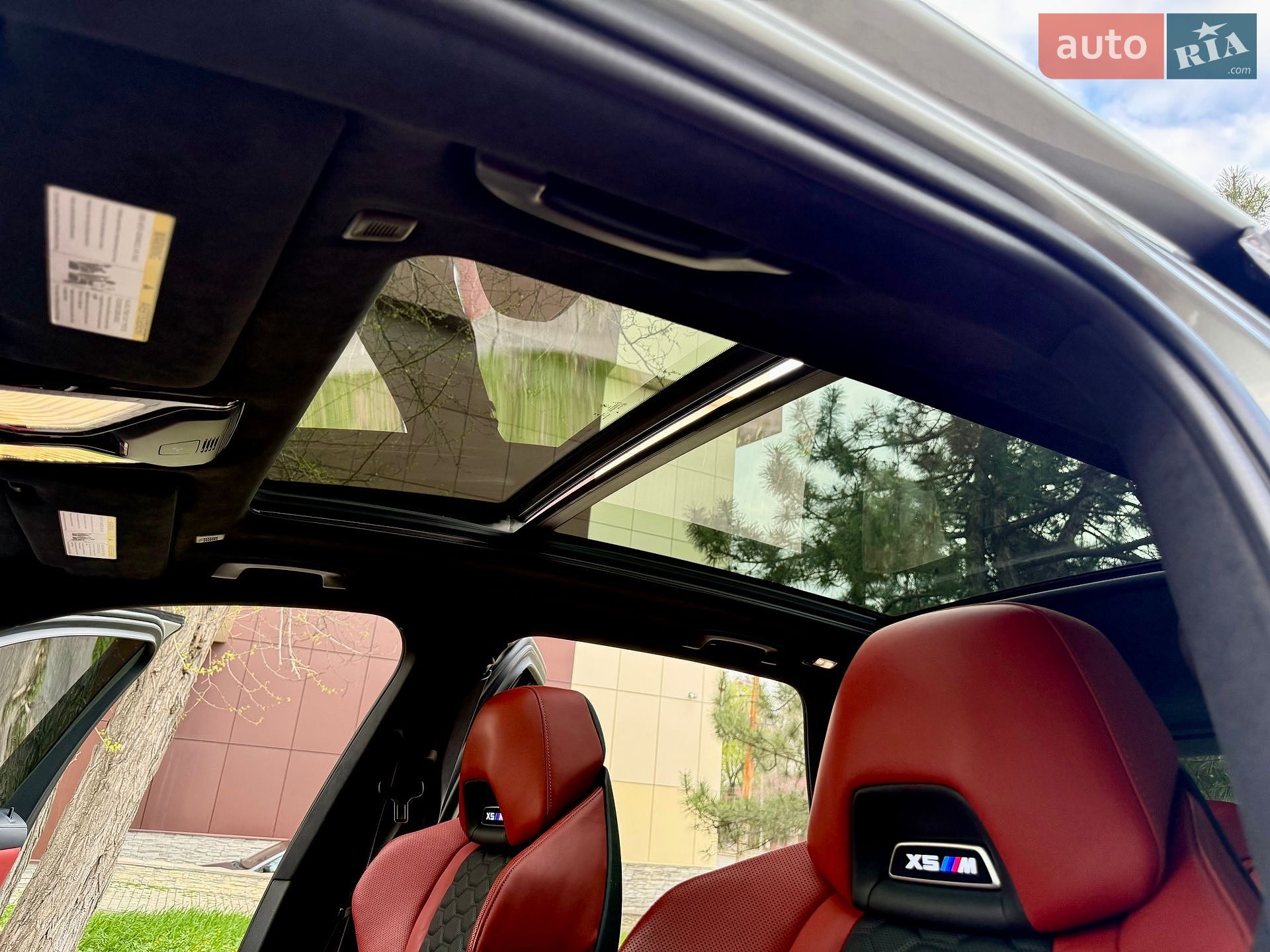 BMW X5 M 2021 VIN 5YMJU0C03M9G37982 фото оголошення 28 з 50