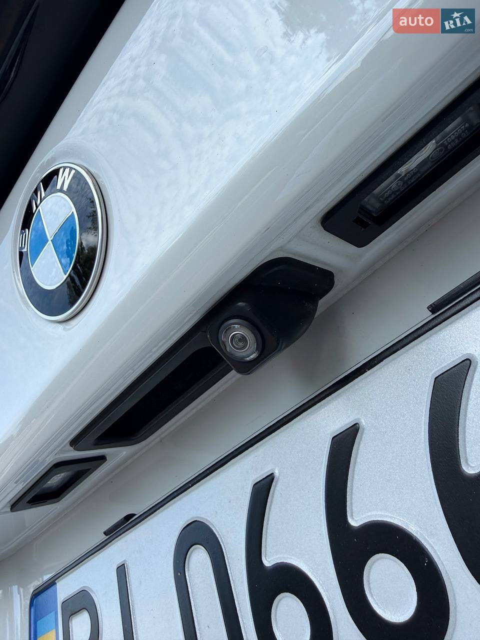BMW 5 Series 2018 VIN WBAJE7C52KWW07553 фото оголошення 22 з 56