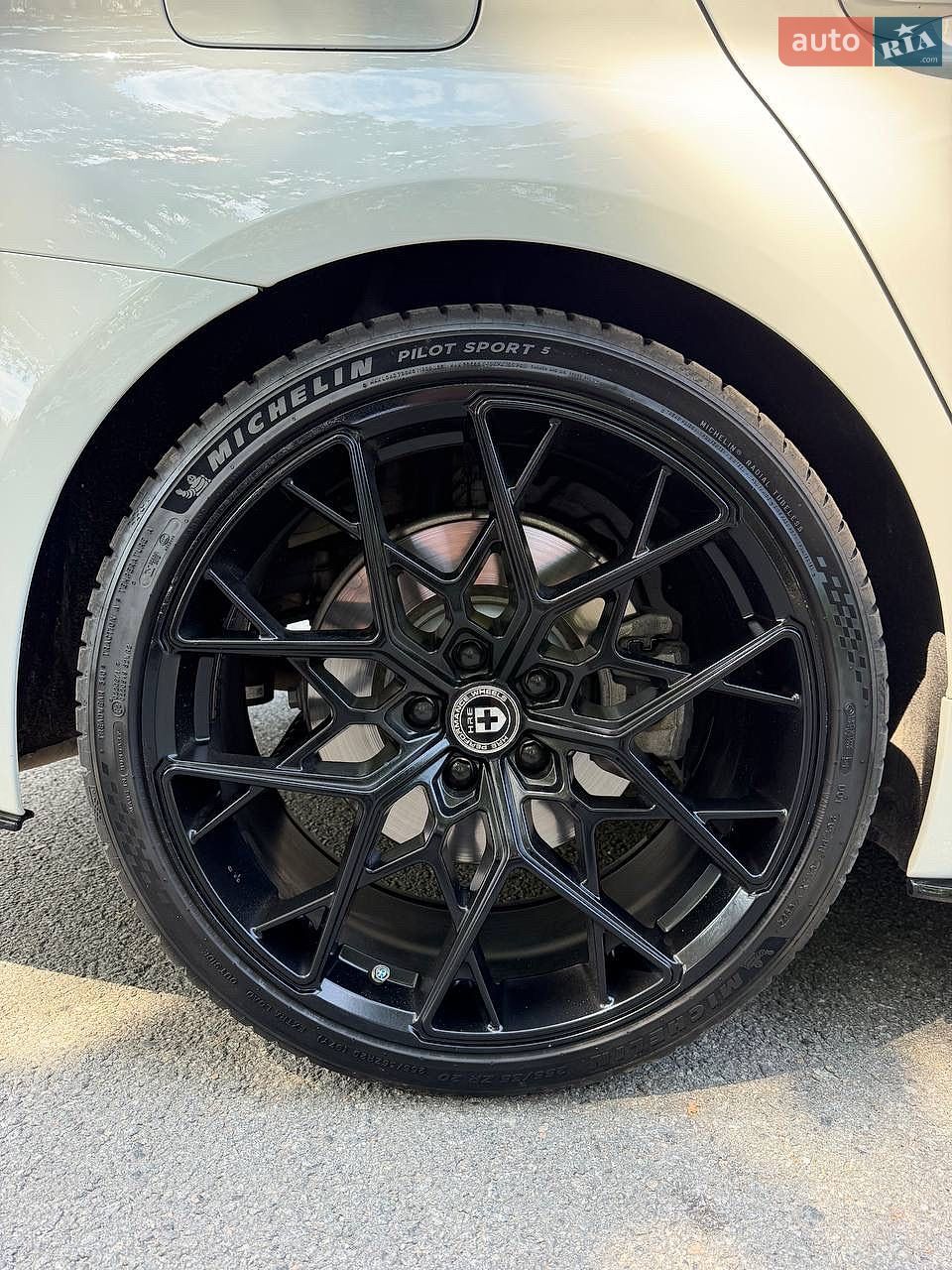 BMW 5 Series 2018 VIN WBAJE7C52KWW07553 фото оголошення 28 з 56
