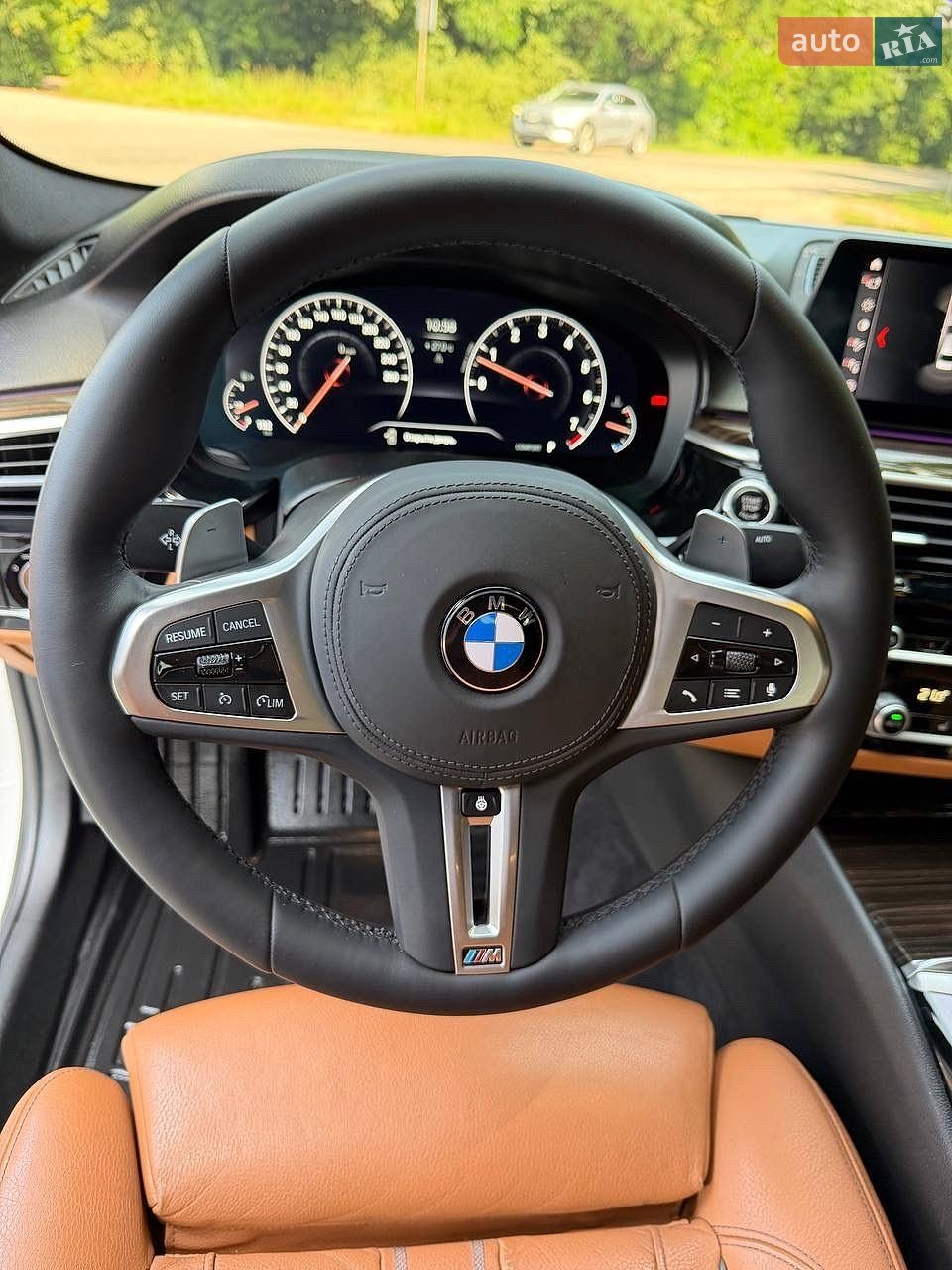 BMW 5 Series 2018 VIN WBAJE7C52KWW07553 фото оголошення 33 з 56