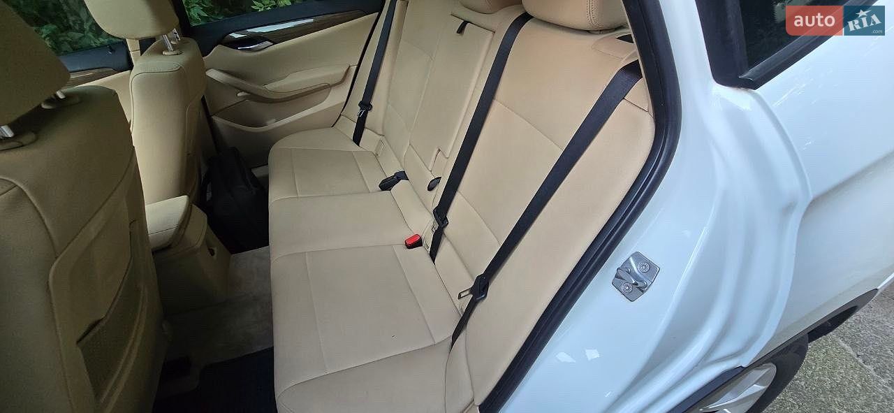 BMW X1 2013 VIN WBAVL1C51DVR92178 фото оголошення 22 з 32