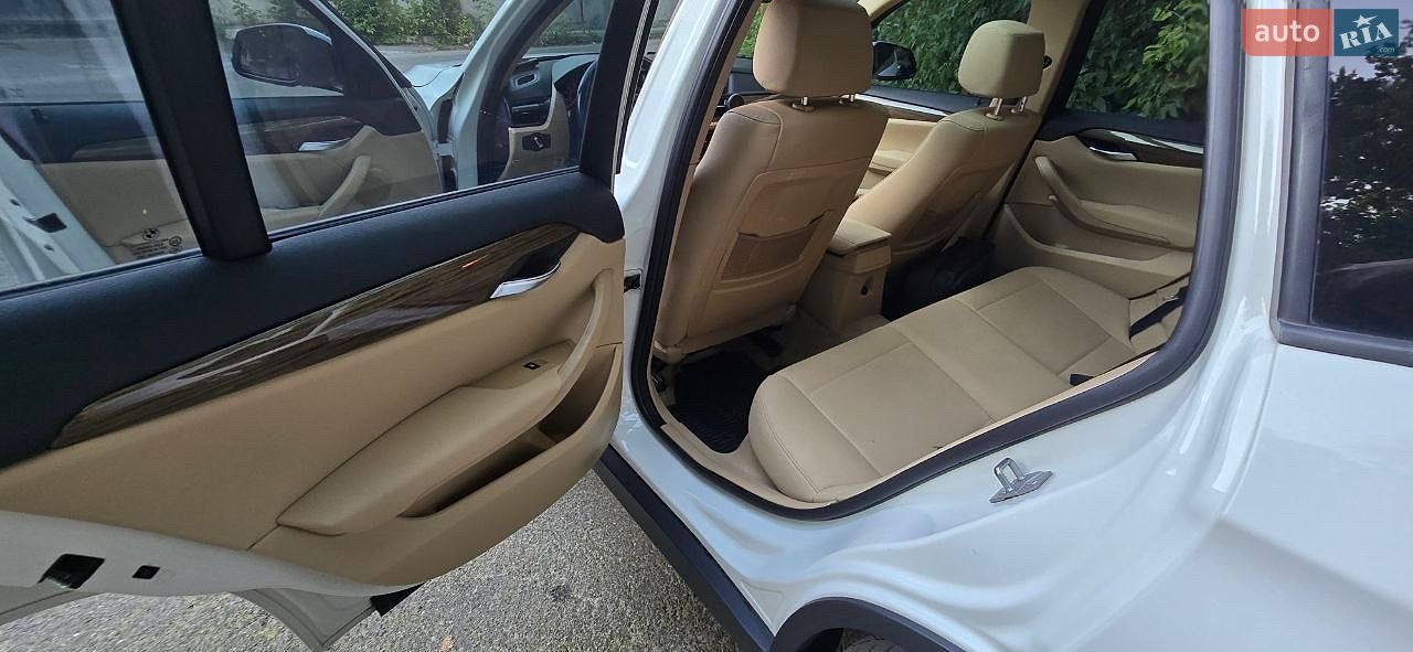BMW X1 2013 VIN WBAVL1C51DVR92178 фото оголошення 21 з 32