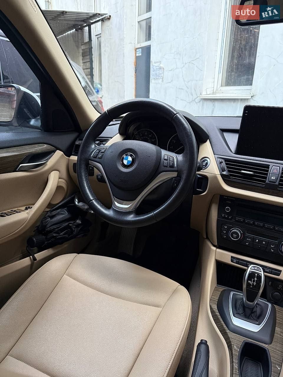 BMW X1 2013 VIN WBAVL1C51DVR92178 фото оголошення 25 з 32