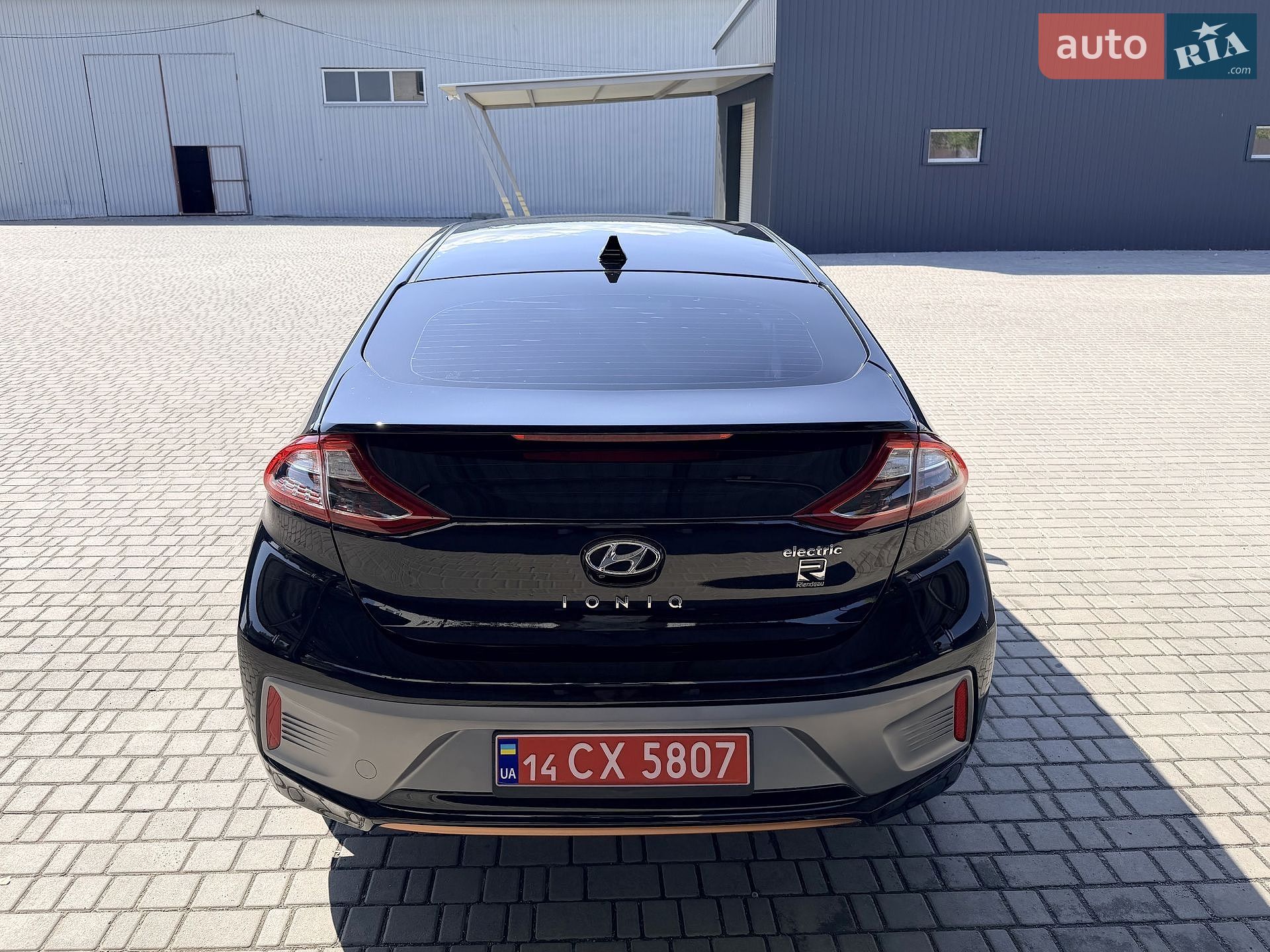 Hyundai Ioniq 2017 VIN KMHC85LH4HU011412 фото оголошення 8 з 67