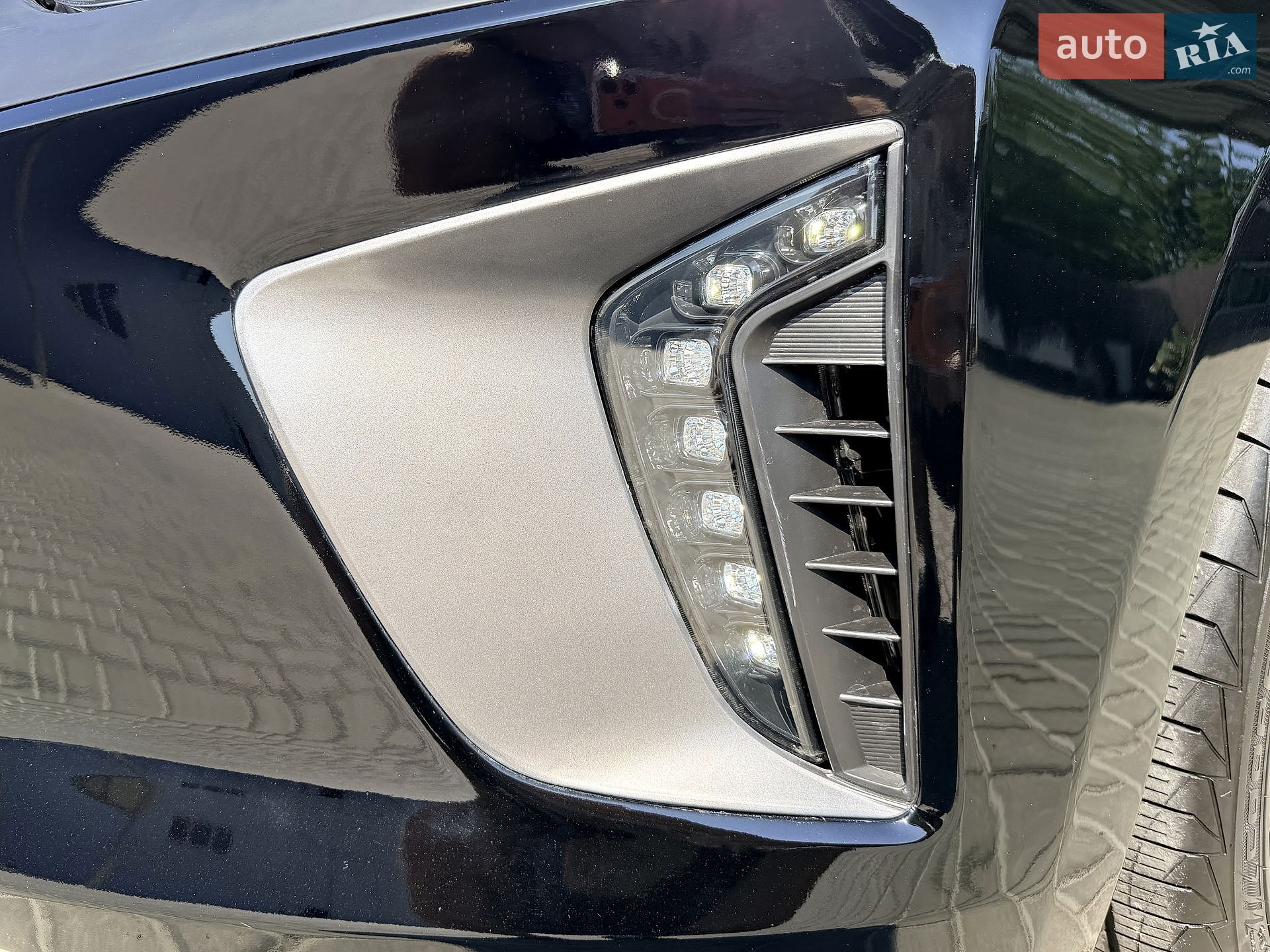 Hyundai Ioniq 2017 VIN KMHC85LH4HU011412 фото оголошення 18 з 67