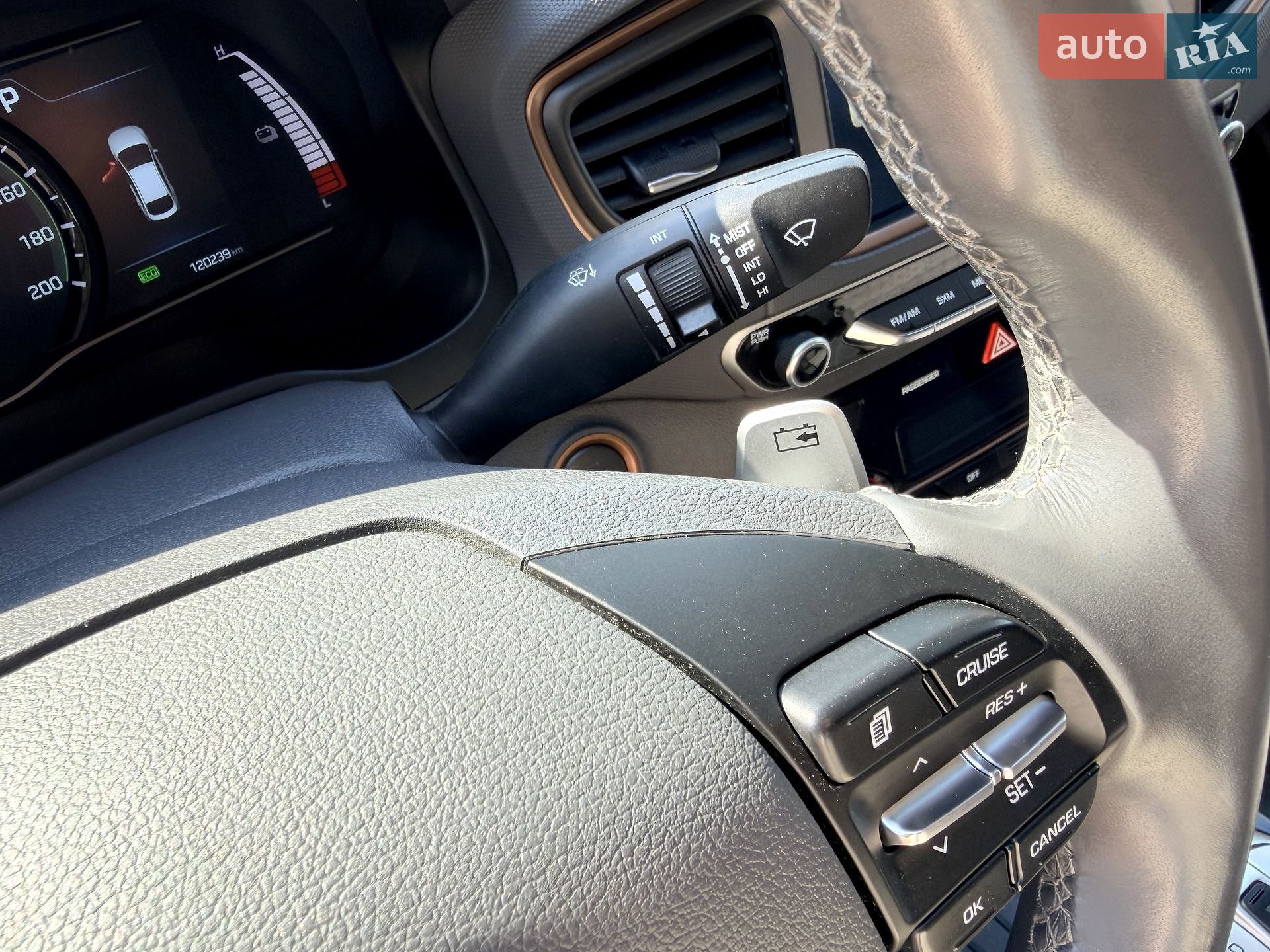 Hyundai Ioniq 2017 VIN KMHC85LH4HU011412 фото оголошення 37 з 67