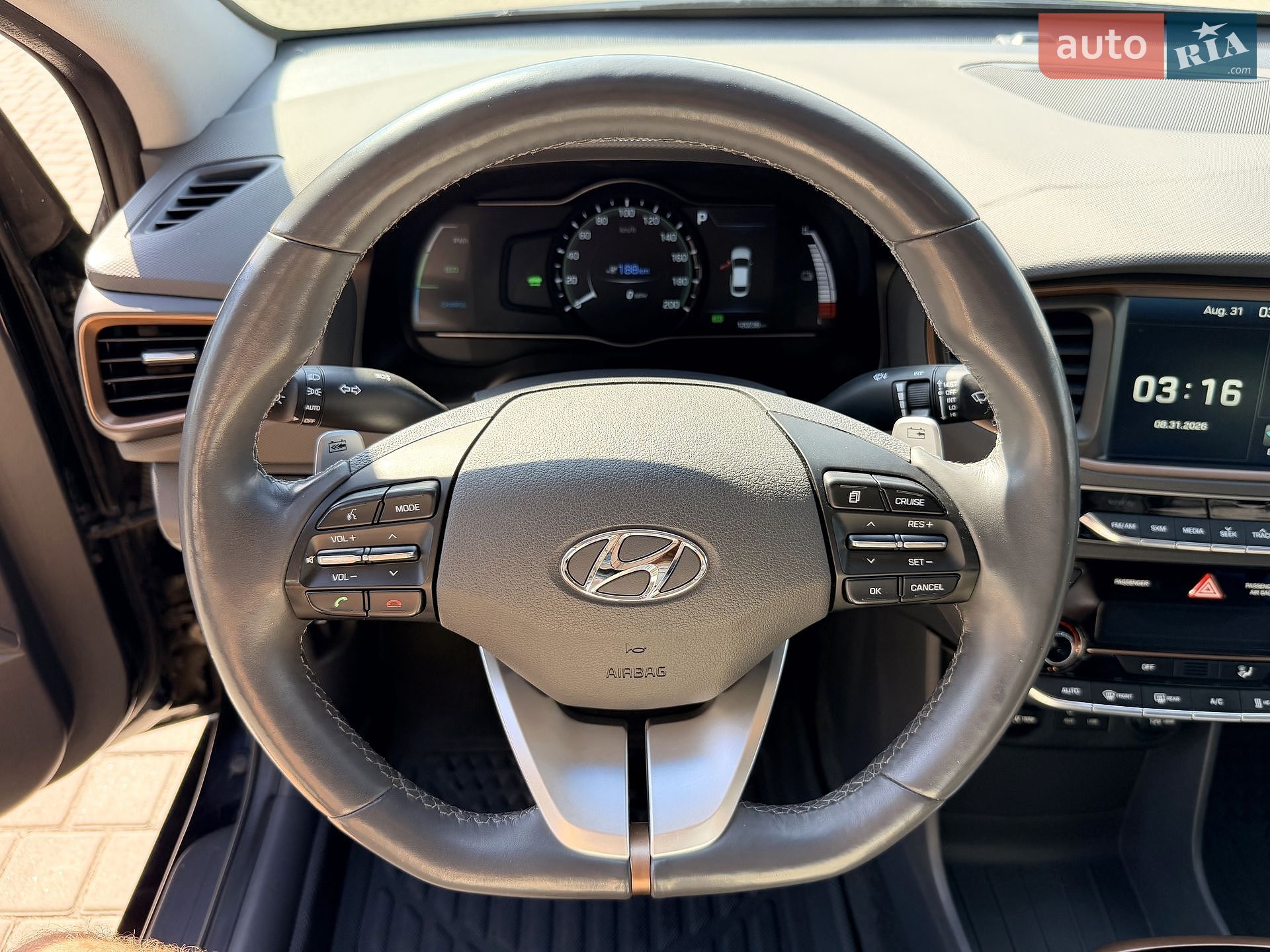 Hyundai Ioniq 2017 VIN KMHC85LH4HU011412 фото оголошення 38 з 67