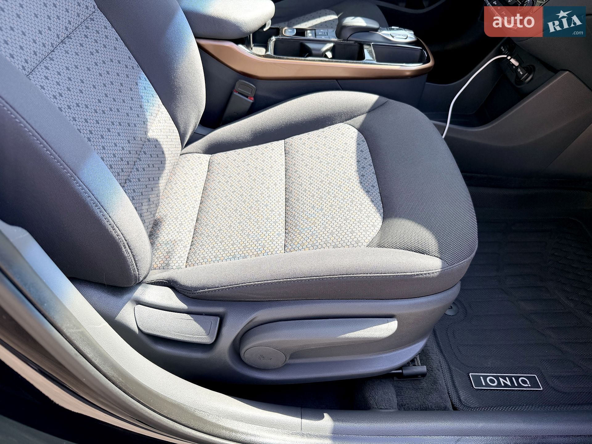 Hyundai Ioniq 2017 VIN KMHC85LH4HU011412 фото оголошення 57 з 67