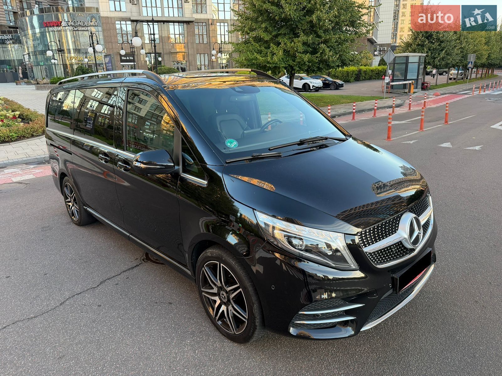Mercedes-Benz V-Class 2019 VIN WDF44781313633550 фото оголошення 5 з 26