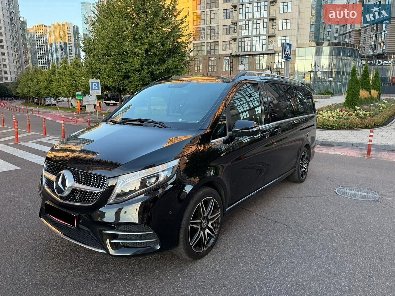 Mercedes-Benz V-Class 2019 VIN WDF44781313633550 фото оголошення 7 з 26