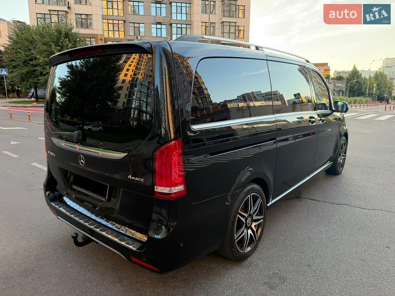 Mercedes-Benz V-Class 2019 VIN WDF44781313633550 фото оголошення 11 з 26