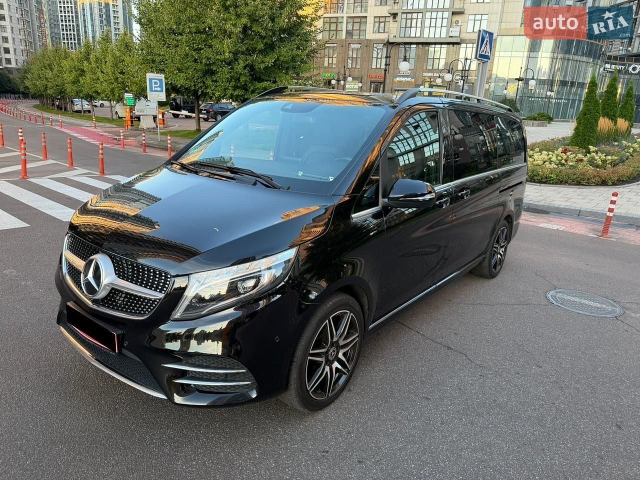 Mercedes-Benz V-Class 2019 VIN WDF44781313633550 фото оголошення 24 з 26