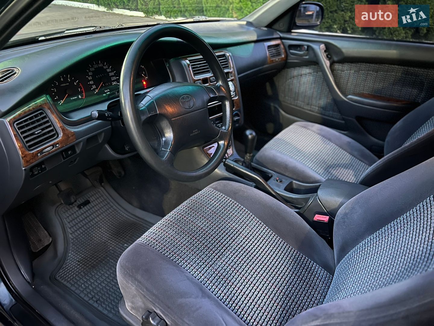 TOYOTA CARINA E 1995 VIN SB153ABK00E073037 фото оголошення 10 з 14