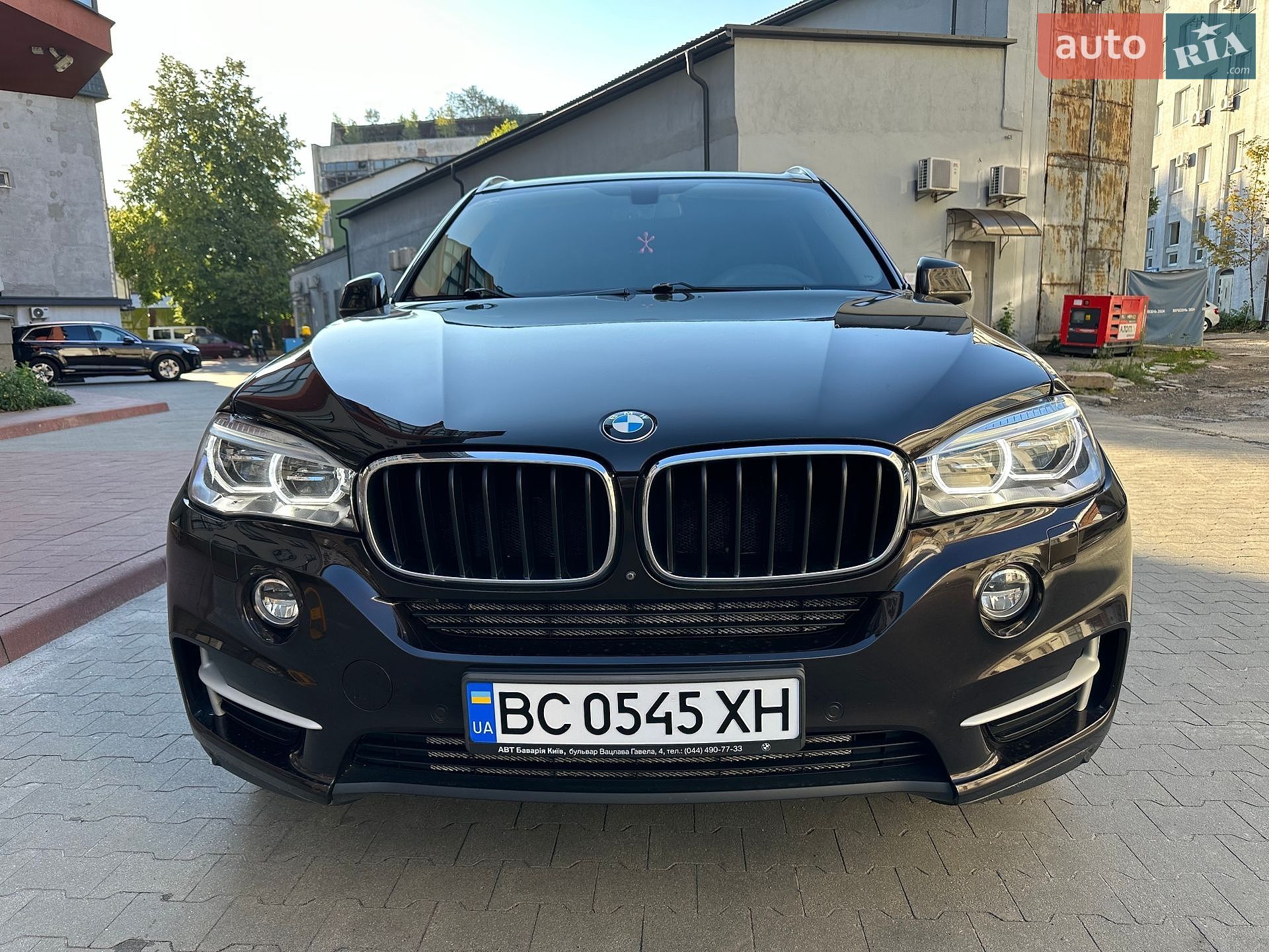 BMW X5 2015 VIN WBALS010000S32570 фото оголошення 6 з 24