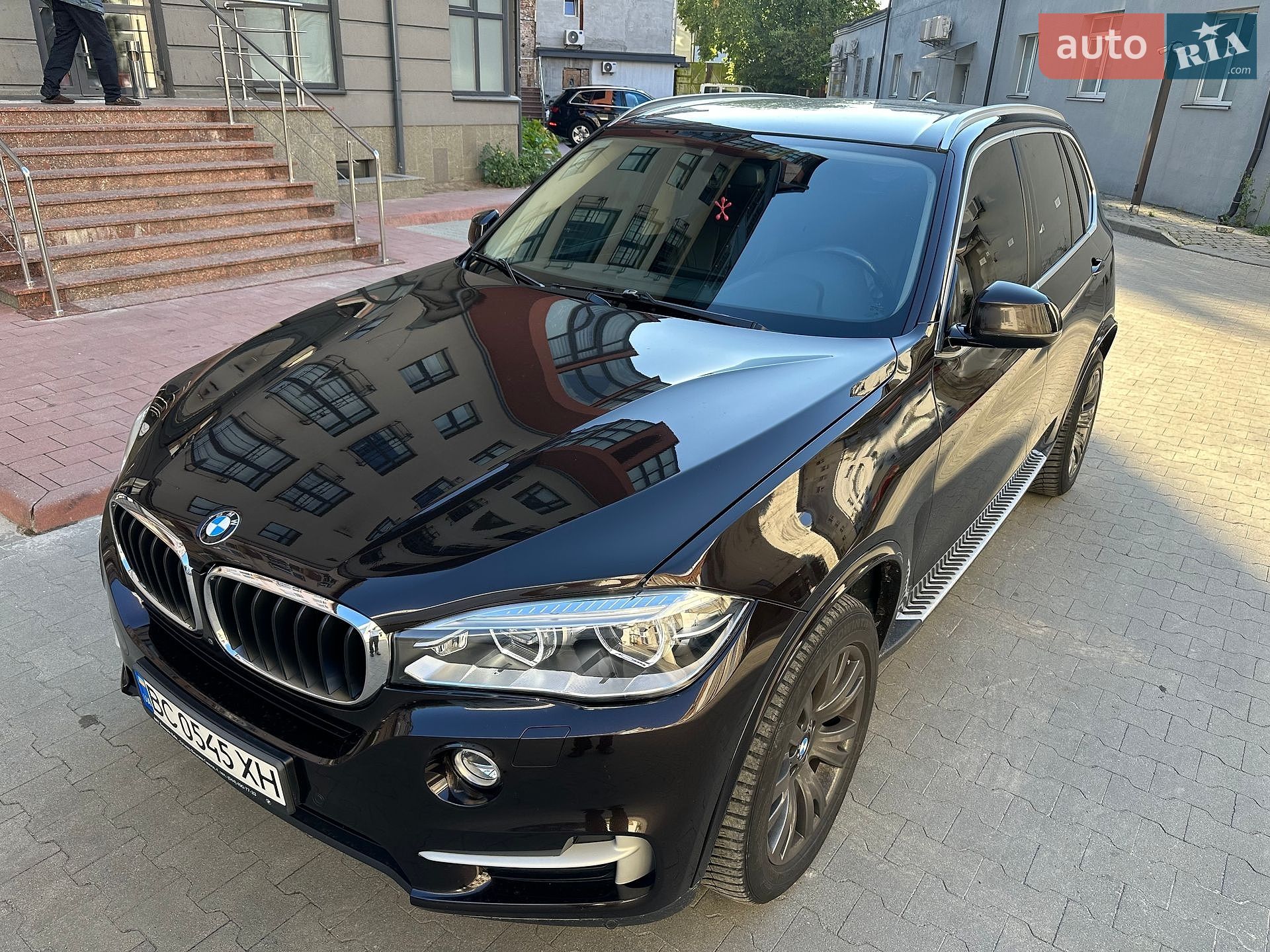 BMW X5 2015 VIN WBALS010000S32570 фото оголошення 7 з 24
