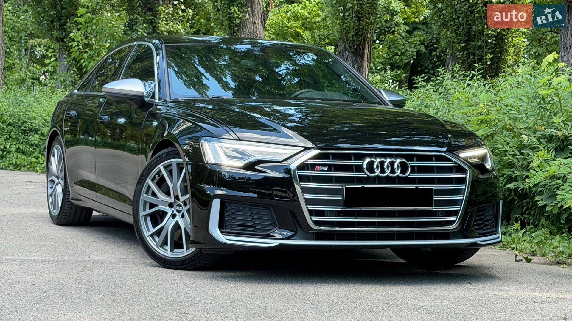 Audi S6 2022 VIN WAUZZZF27NN016634 фото оголошення 2 з 21