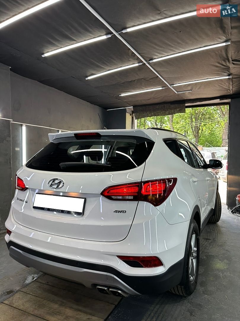 Hyundai Santa FE 2016 VIN KMHST81CDGU566666 фото оголошення 16 з 24