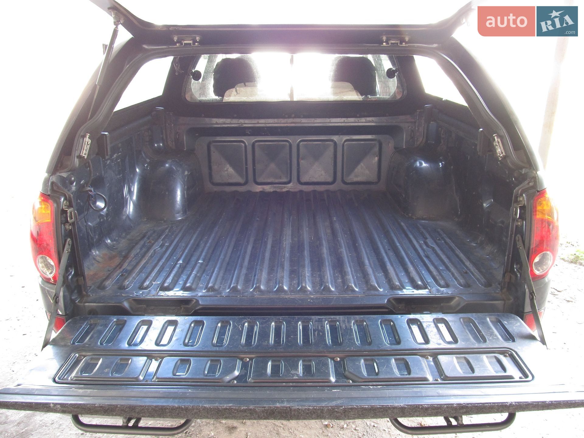 Mitsubishi L 200 2007 VIN MMBJNKB407D073165 фото оголошення 6 з 18
