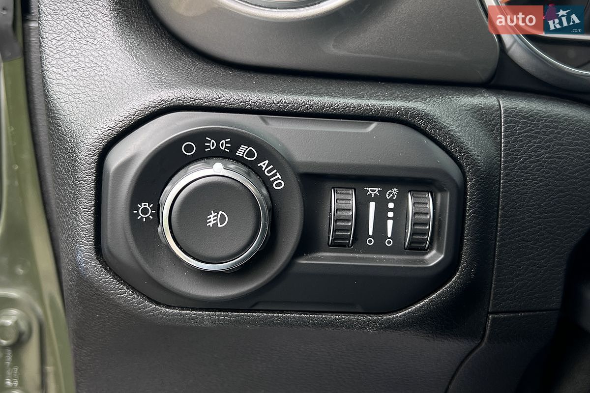 Jeep Wrangler 2020 VIN 1C4HJXEN1MW600736 фото оголошення 11 з 27