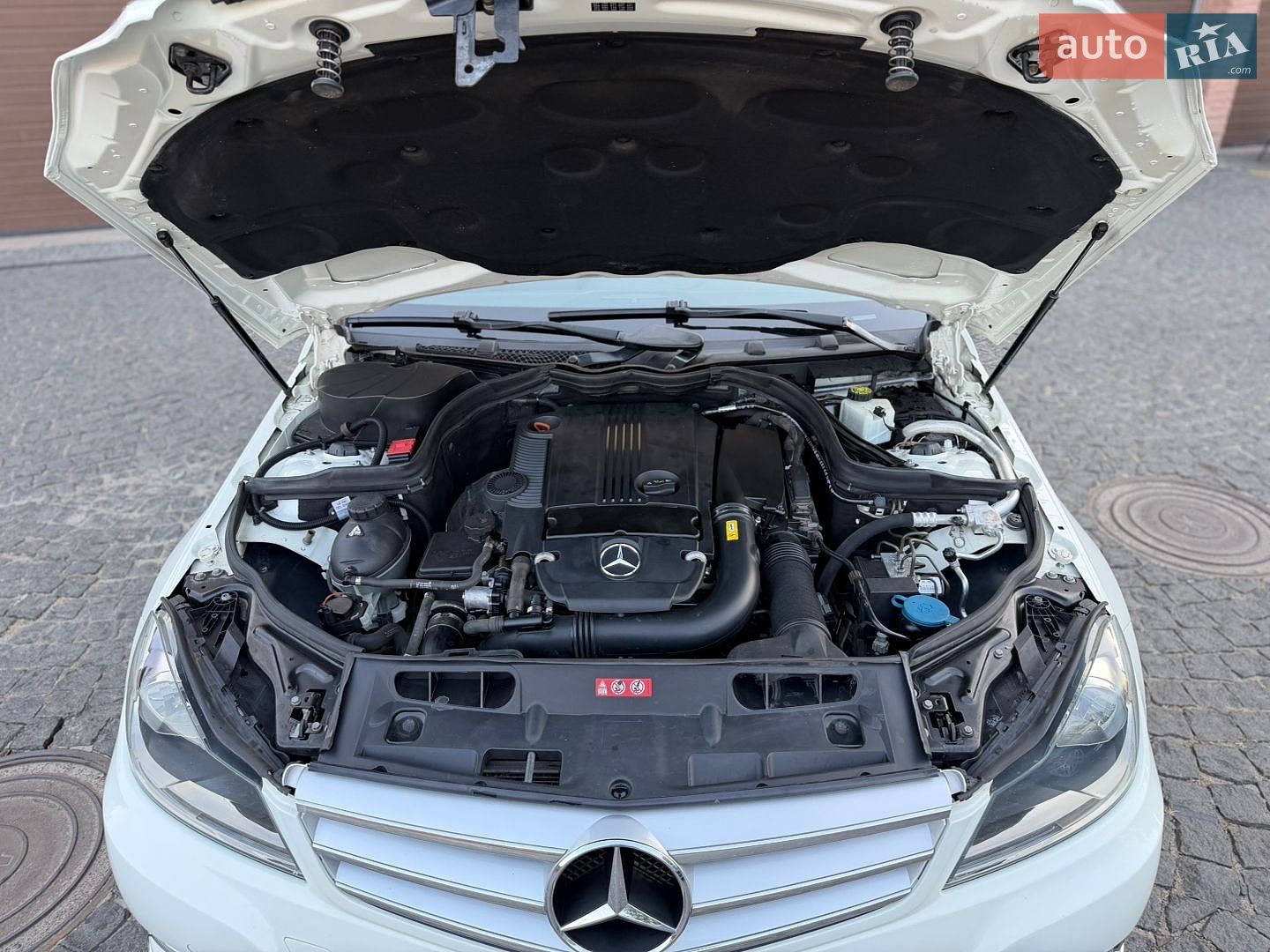 Mercedes-Benz C-Class 2012 VIN WDD2040491A717284 фото оголошення 14 з 20