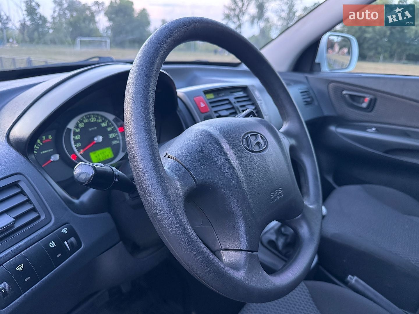 Hyundai Tucson 2013 VIN Y6LJM81BPEL212220 фото оголошення 8 з 20