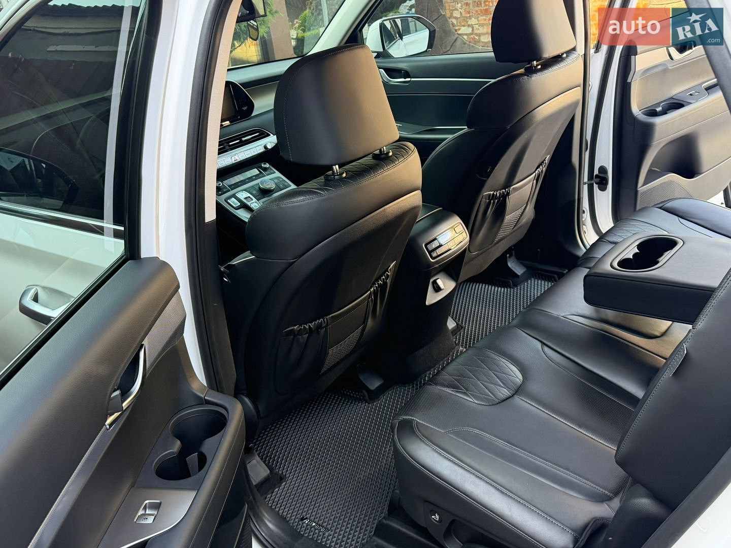 Hyundai Palisade 2019 VIN KMHR281ADKU008477 фото оголошення 3 з 14