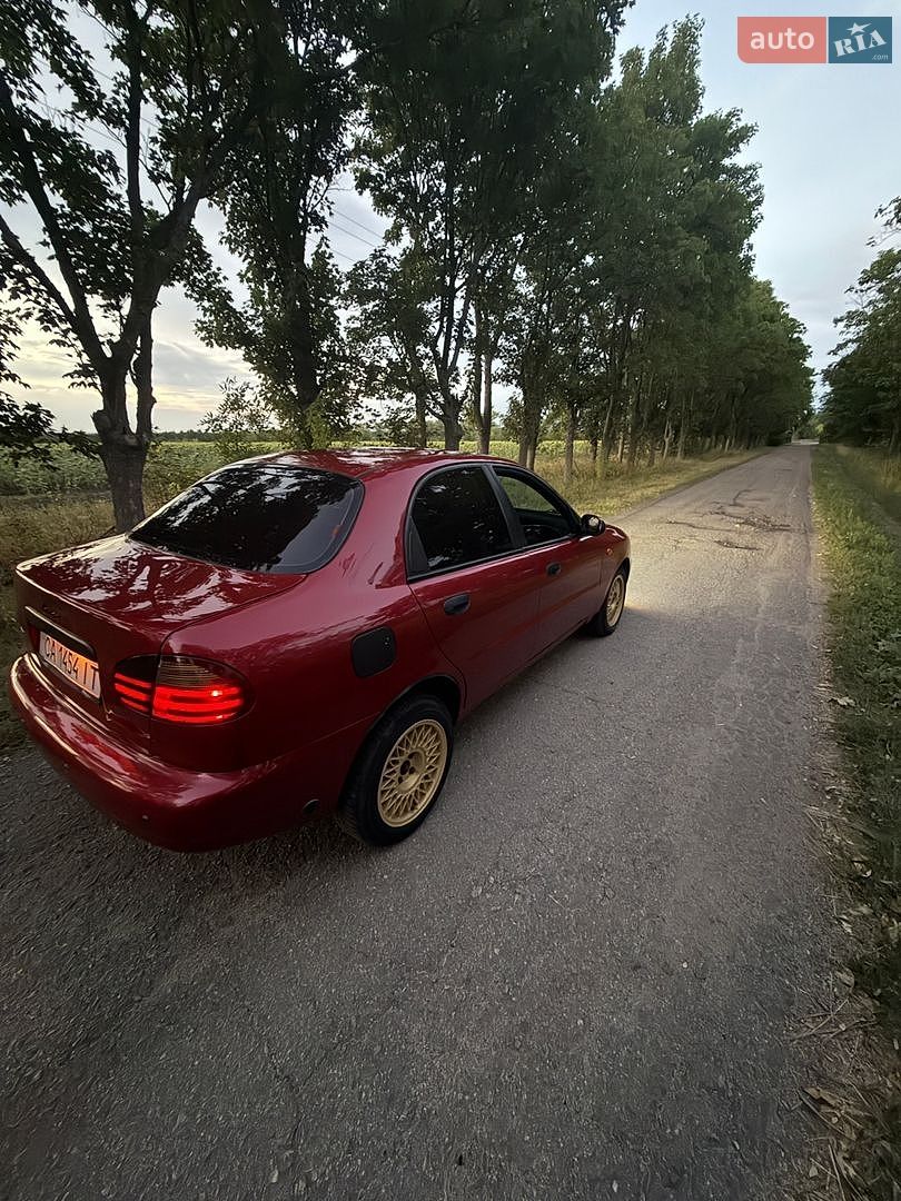 DAEWOO LANOS 2005 VIN Y6DTF69YD5W232597 фото оголошення 5 з 26