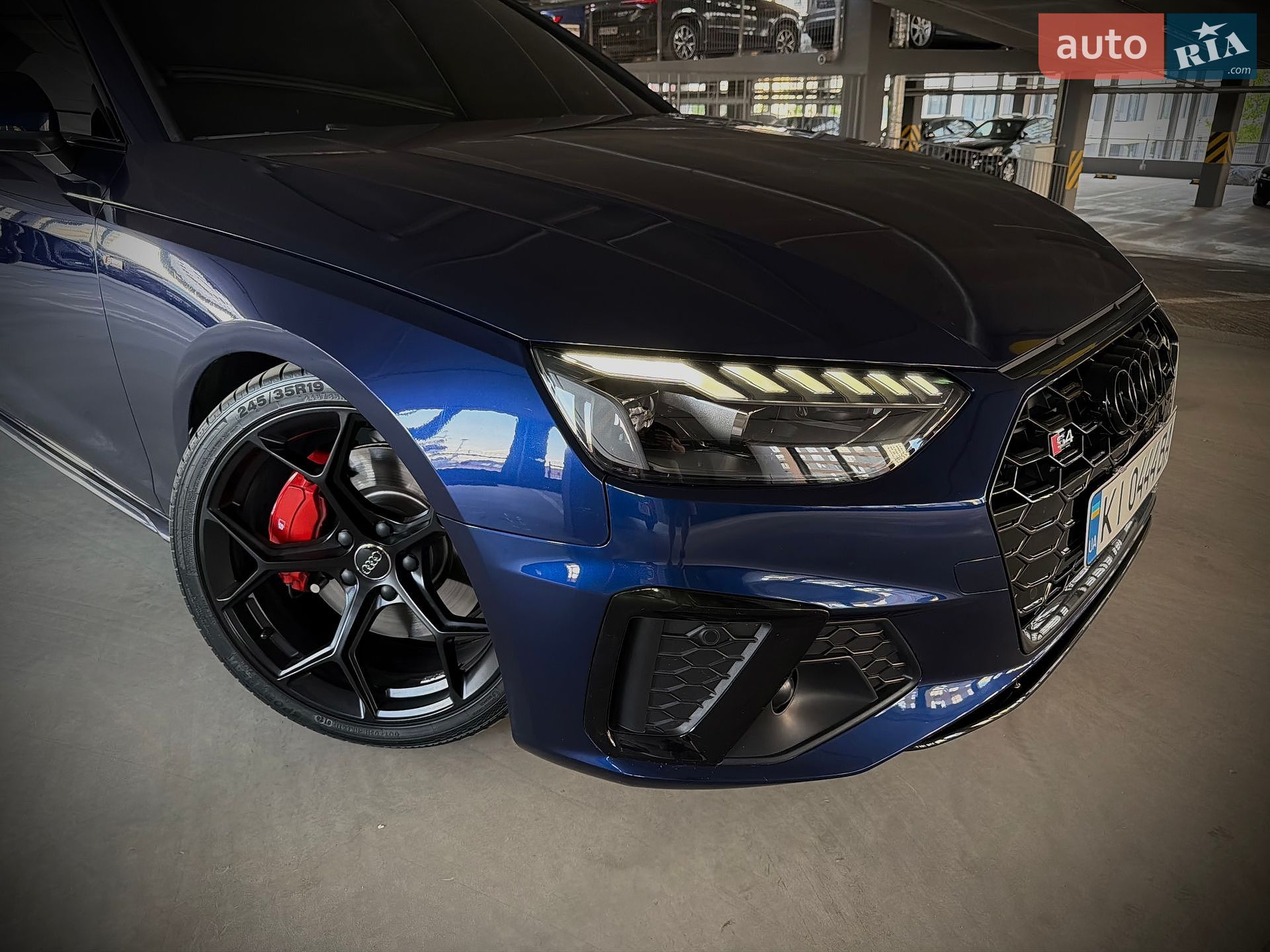 Audi A4 2021 VIN WAUEAAF48MN001826 фото оголошення 4 з 63