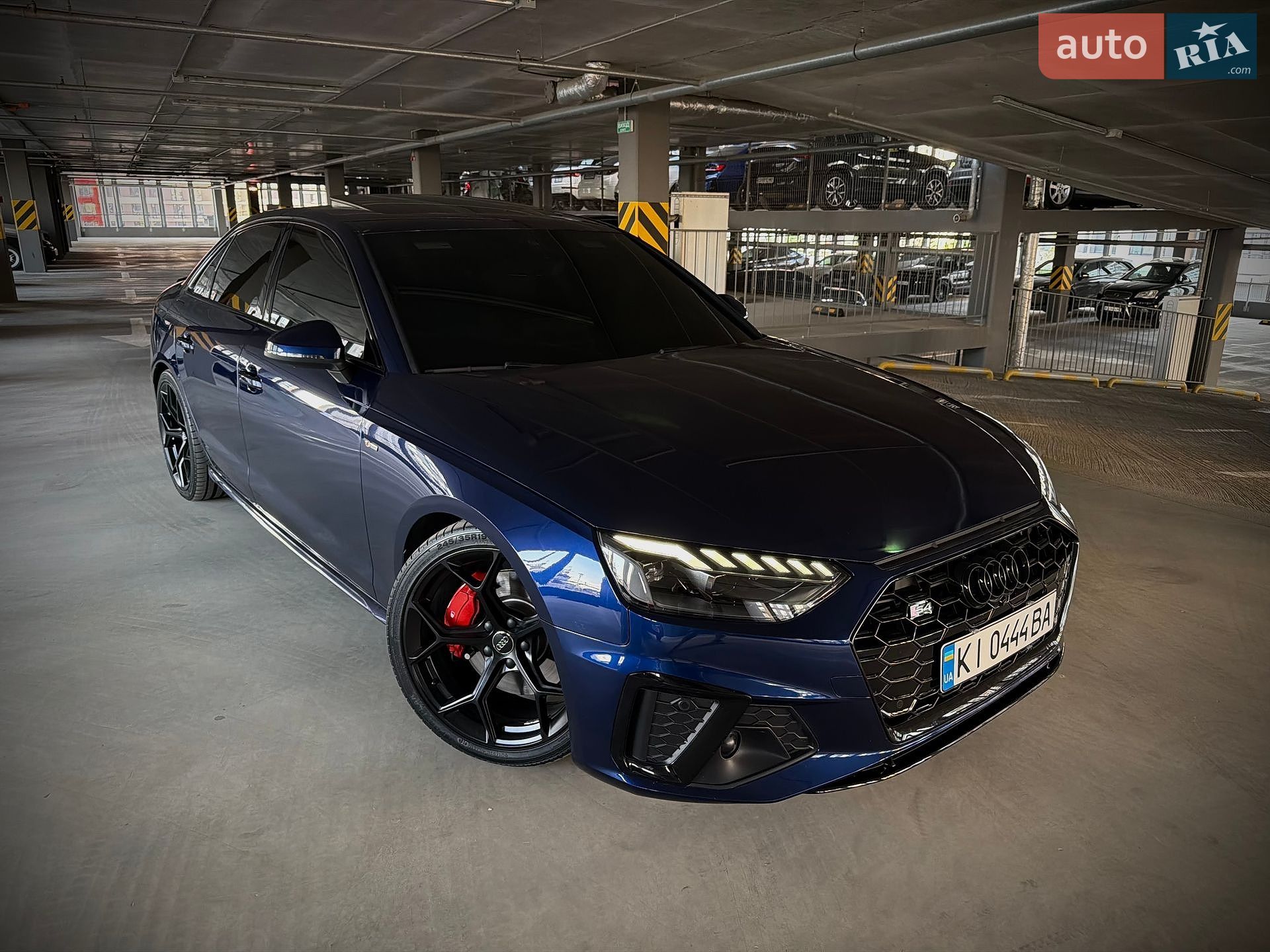 Audi A4 2021 VIN WAUEAAF48MN001826 фото оголошення 3 з 63