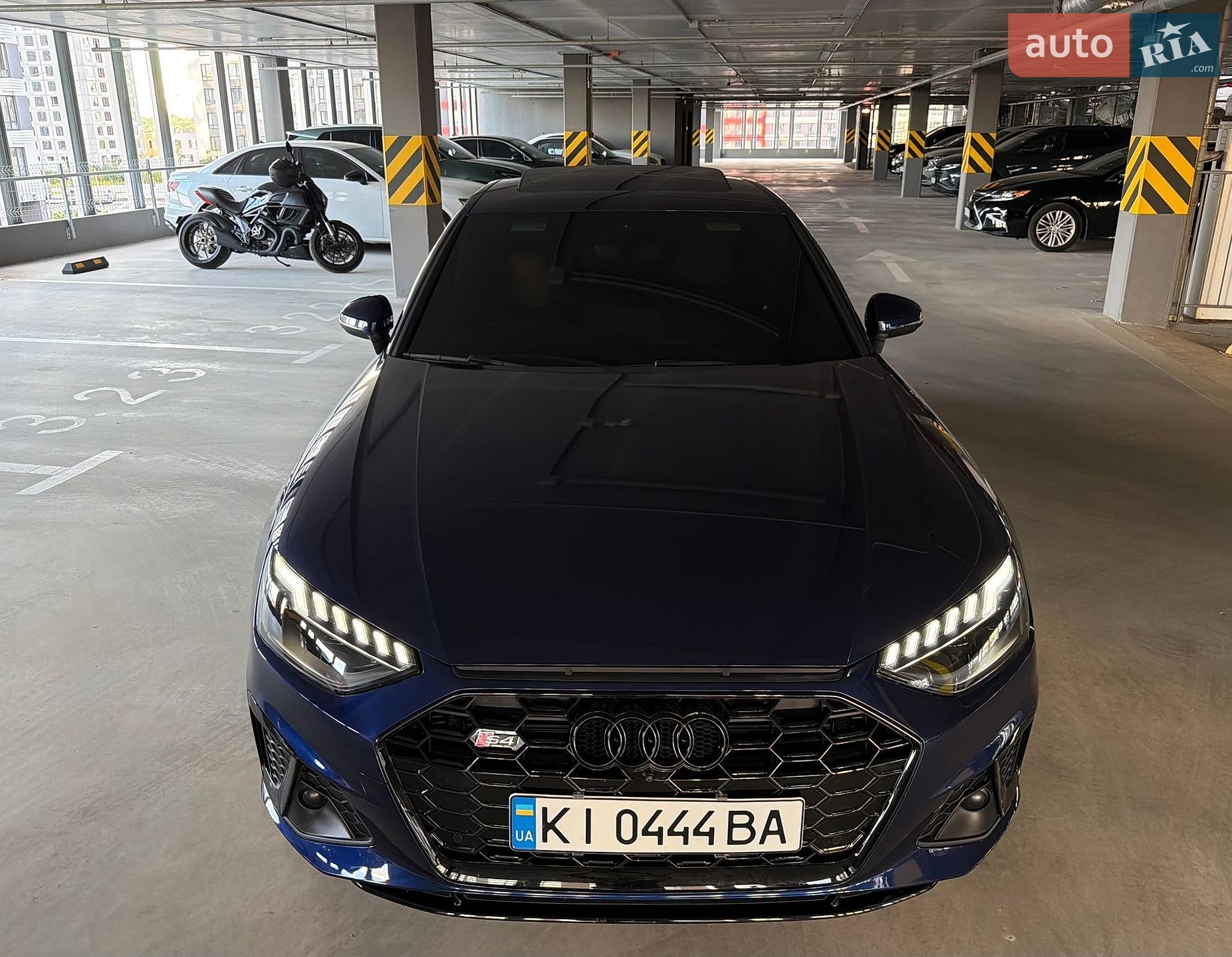Audi A4 2021 VIN WAUEAAF48MN001826 фото оголошення 5 з 63