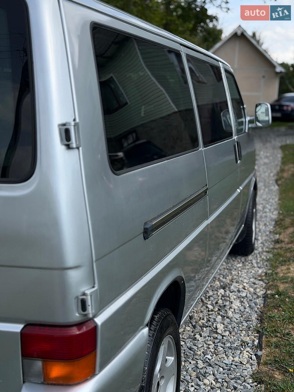 Volkswagen Transporter 2003 VIN WV1ZZZ70Z3H139851 фото оголошення 2 з 52