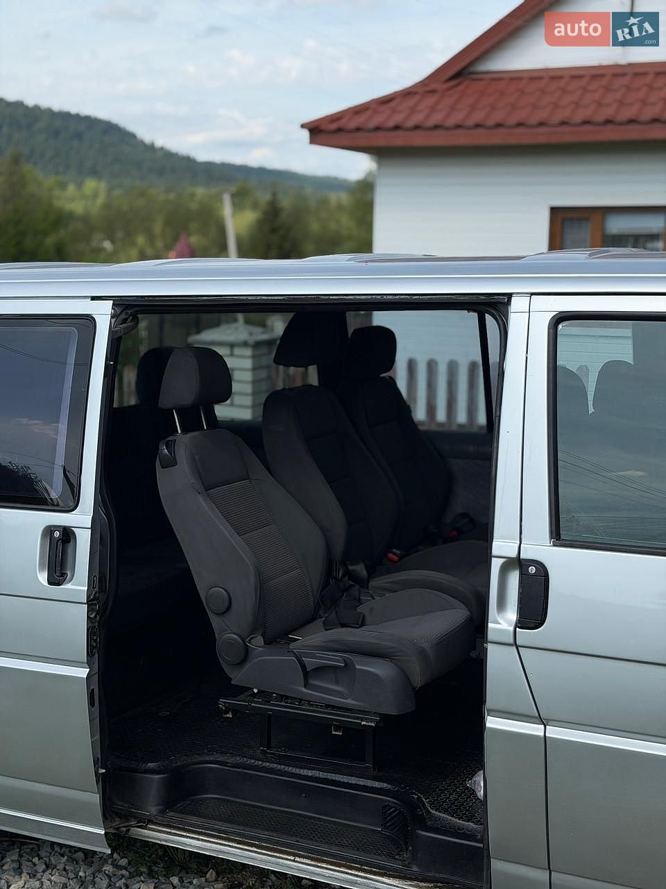 Volkswagen Transporter 2003 VIN WV1ZZZ70Z3H139851 фото оголошення 13 з 52