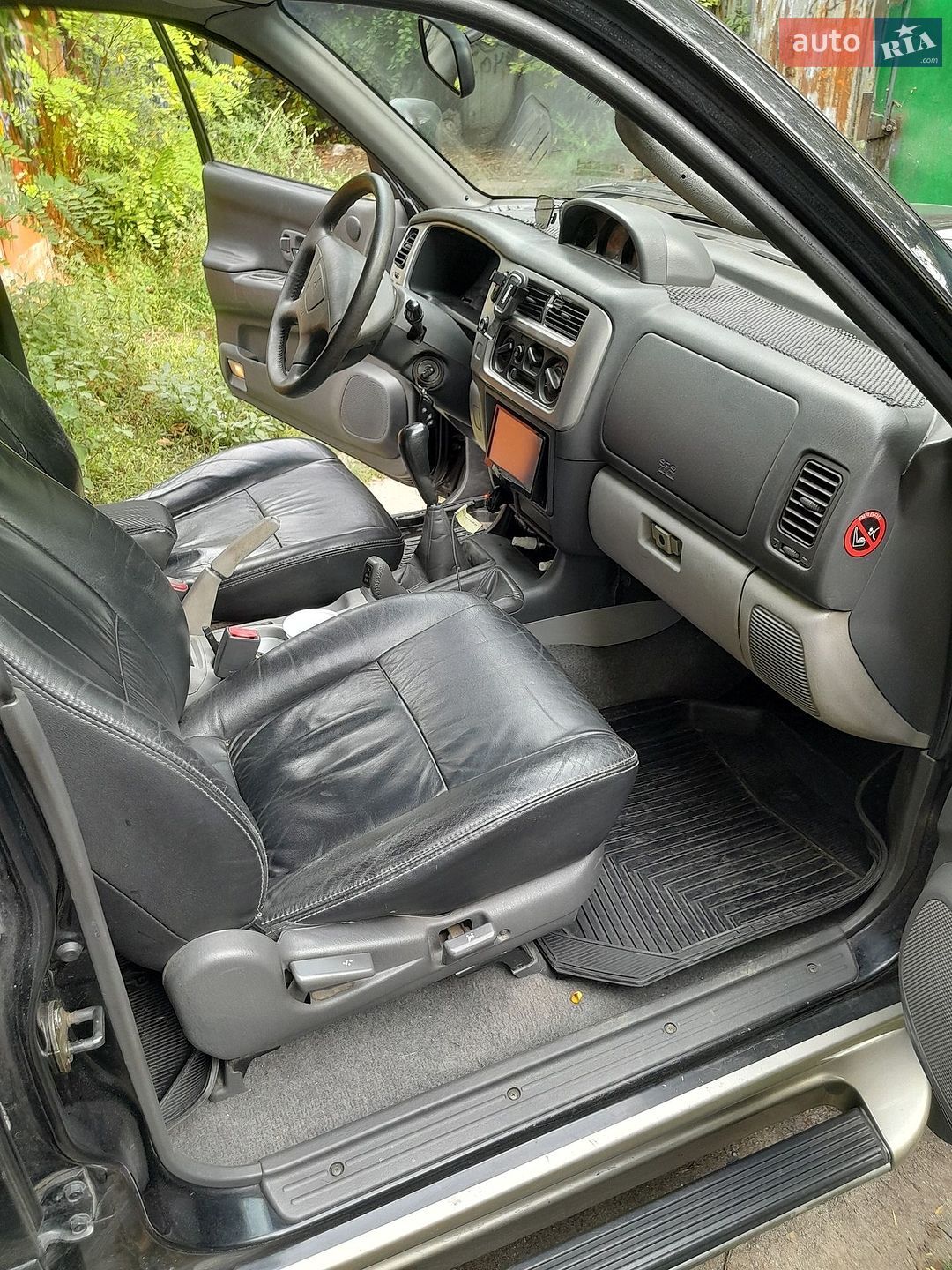 Mitsubishi Pajero Sport 2004 VIN JMB0NK9405J002202 фото оголошення 5 з 13