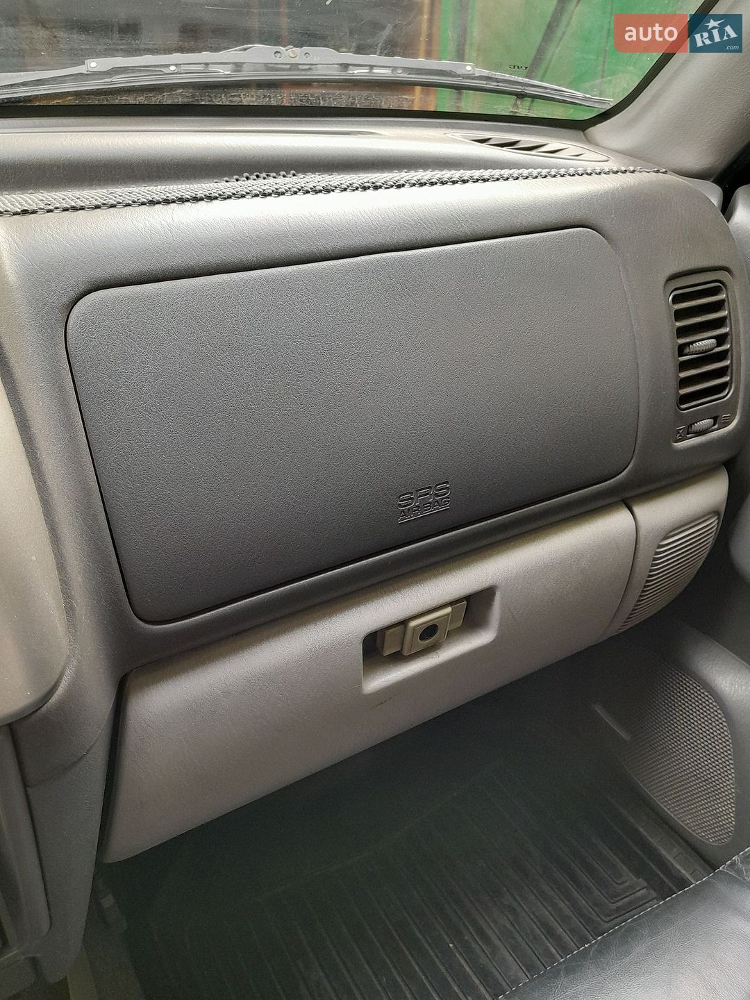 Mitsubishi Pajero Sport 2004 VIN JMB0NK9405J002202 фото оголошення 11 з 13