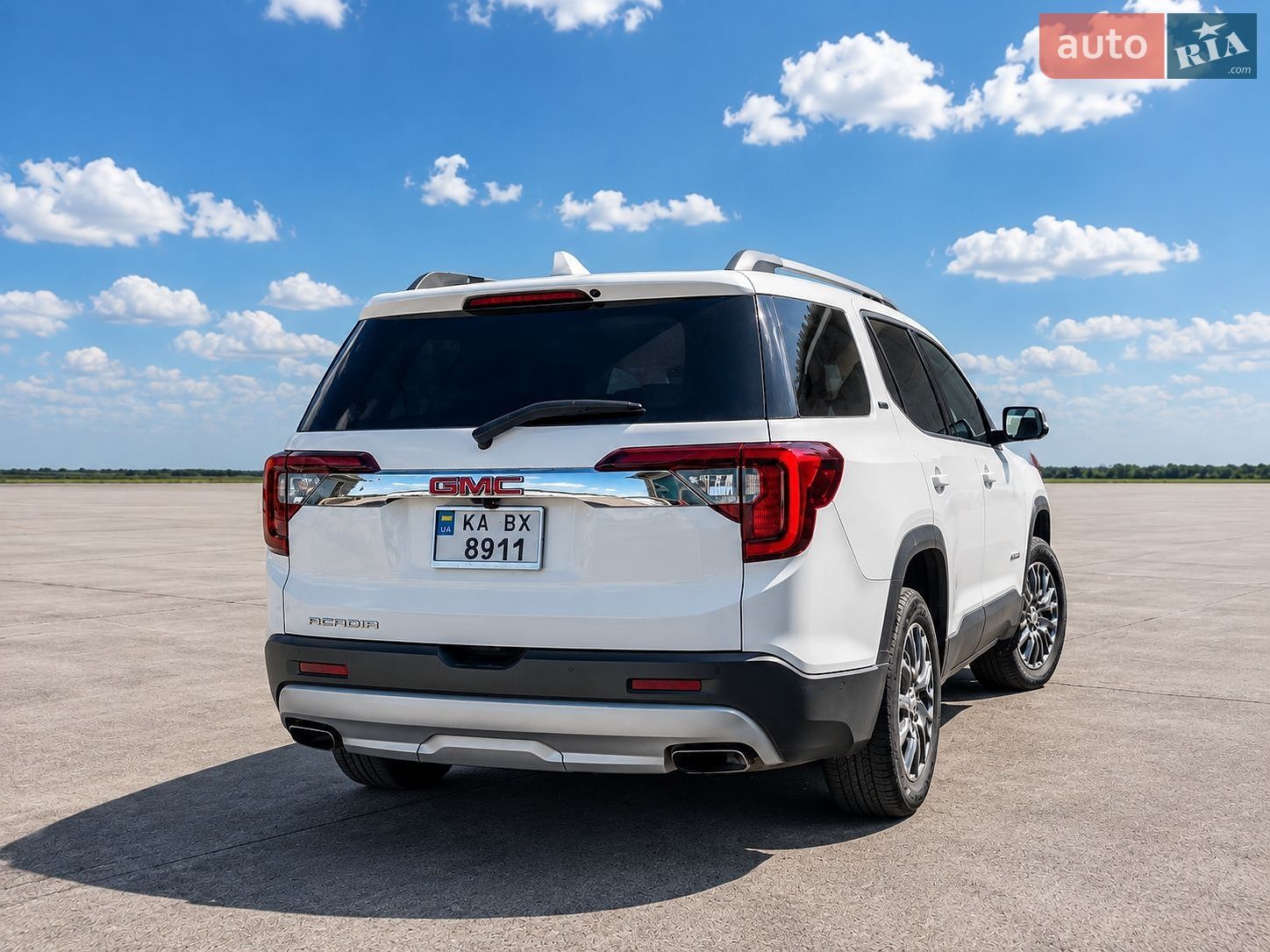 GMC Acadia 2020 VIN 1GKKNML4XLZ187591 фото оголошення 2 з 9