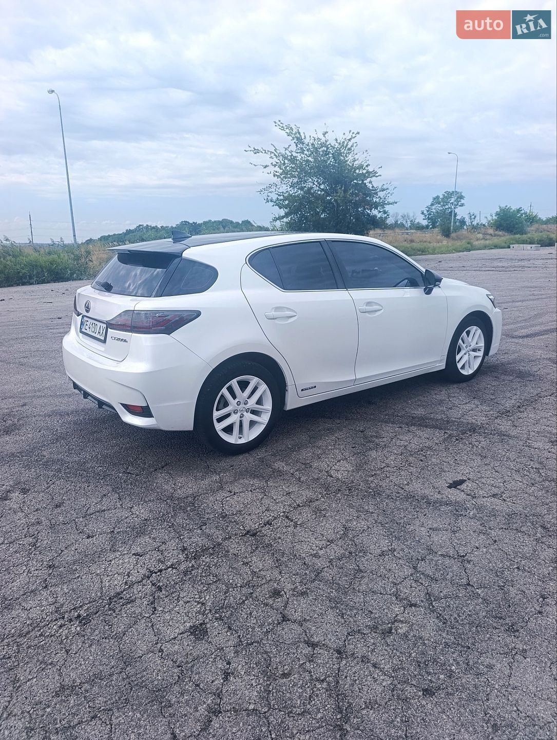 Lexus CT 2017 VIN JTHKD5BHXH2299038 фото оголошення 3 з 21