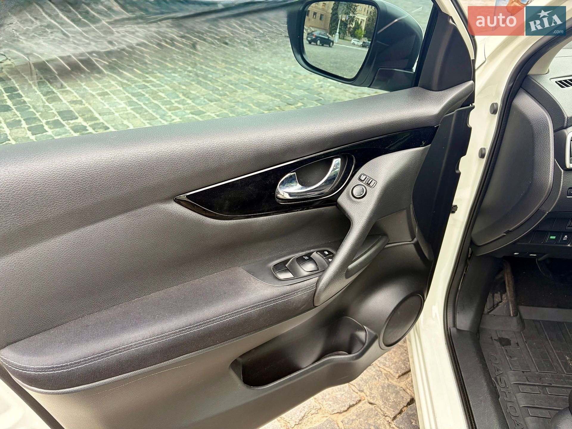 Nissan Qashqai 2016 VIN SJNFBNJ11U1897970 фото оголошення 9 з 22