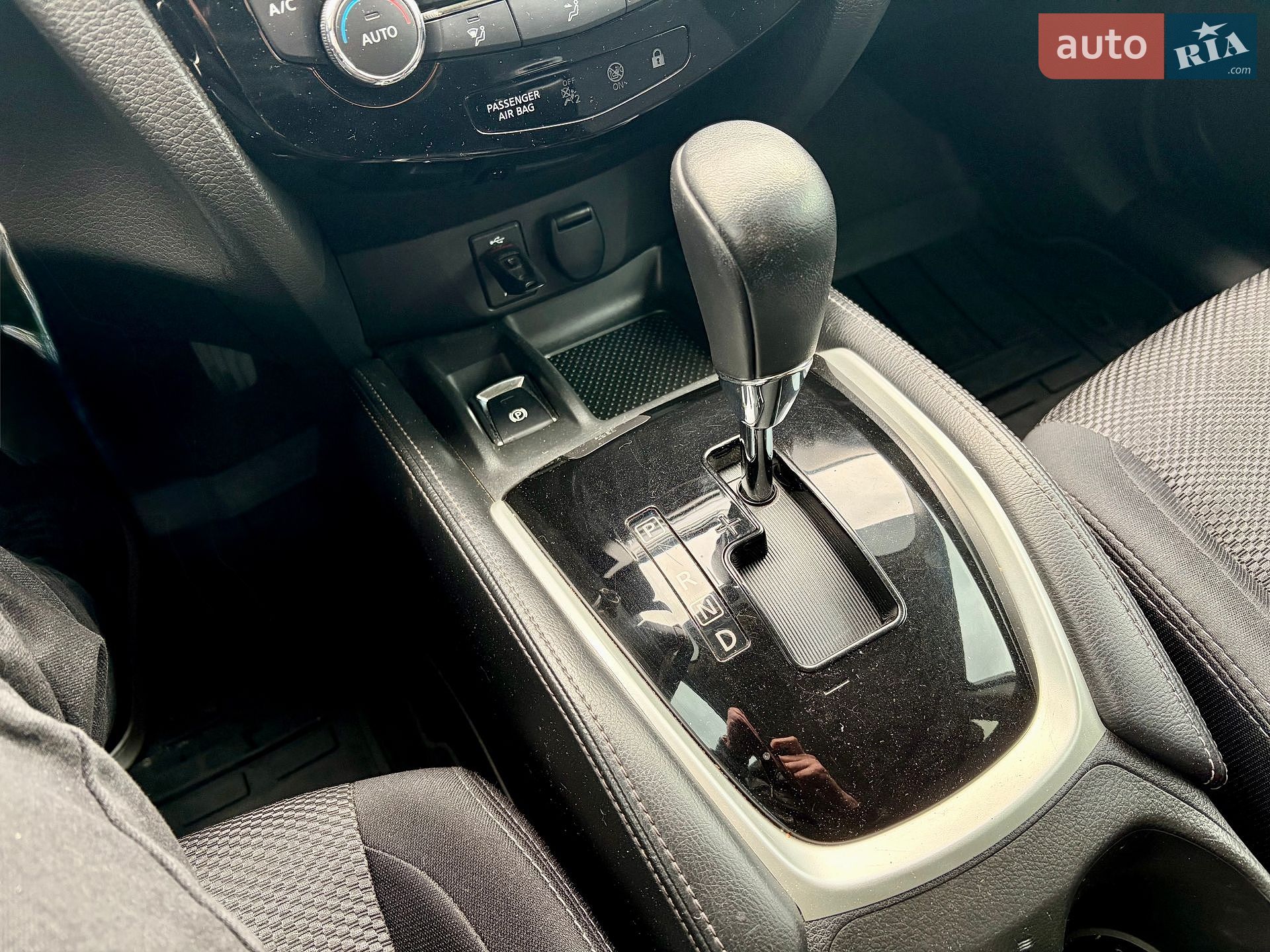 Nissan Qashqai 2016 VIN SJNFBNJ11U1897970 фото оголошення 11 з 22